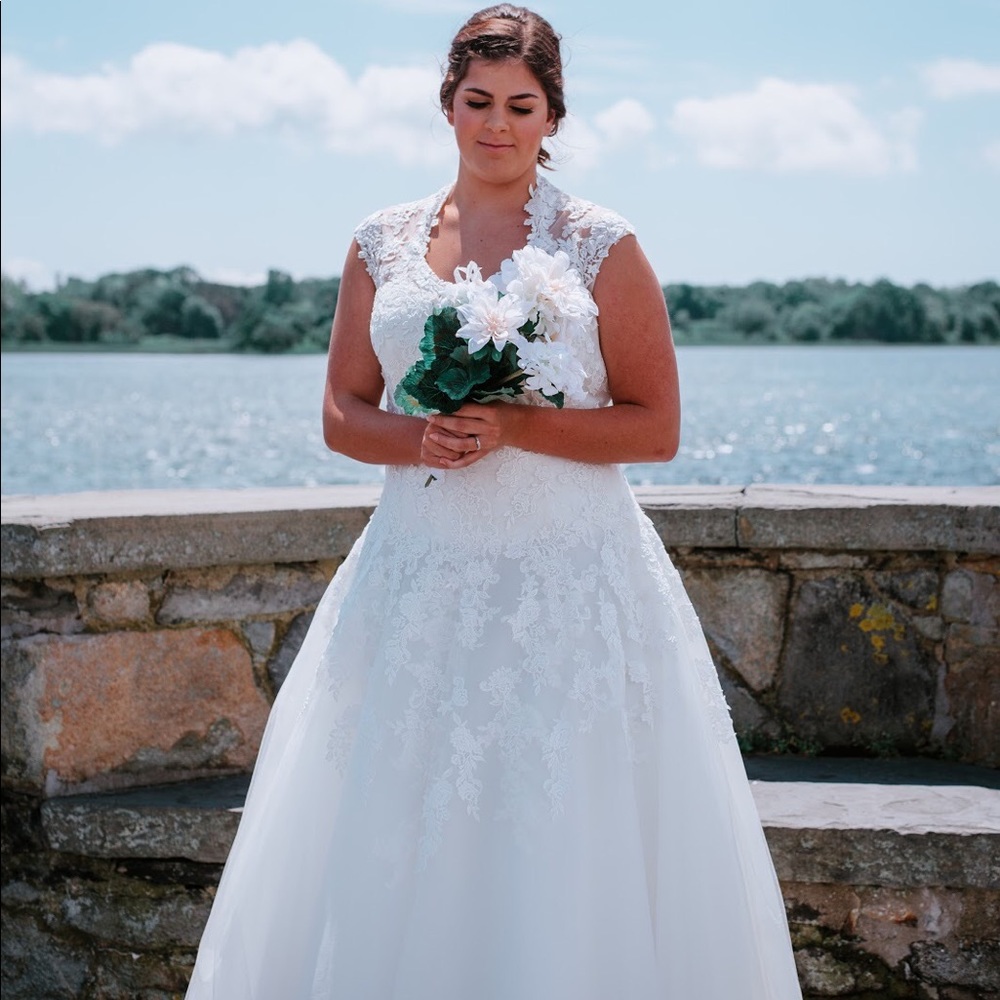 Meet your Posher, Marissa